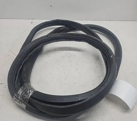 Audi A6 S6 C5 4B Front door rubber seal 
