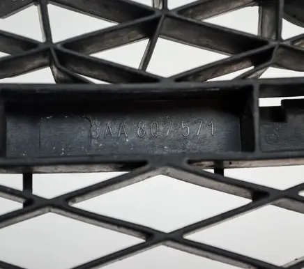 Volkswagen PASSAT B7 Front bumper cross member 3AA807571