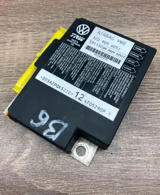 Volkswagen PASSAT B6 Airbag control unit/module 3C0909605J 391130