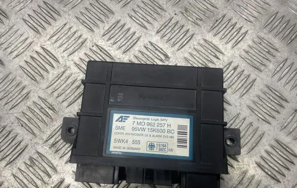 Volkswagen Sharan Comfort/convenience module 95VW15K600BC 5WK4555