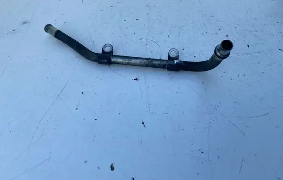 Toyota Avensis T250 Engine coolant pipe/hose