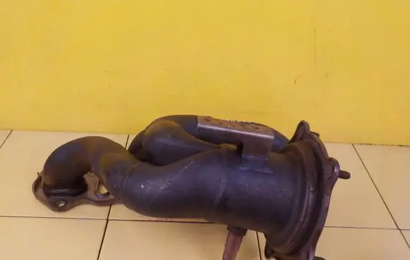 Porsche Cayenne (9PA) Exhaust manifold LEWY M48