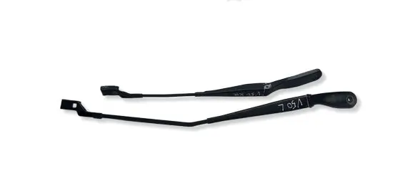 Volvo V50 Front wiper blade arm 8623160LHD 8623159LHD