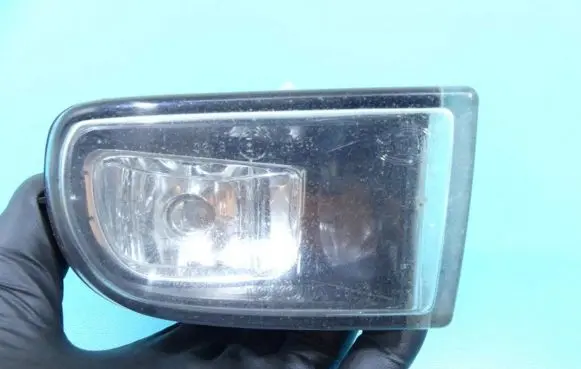 Toyota Avensis T220 Front fog light 81210-05050 IMPRK1334505