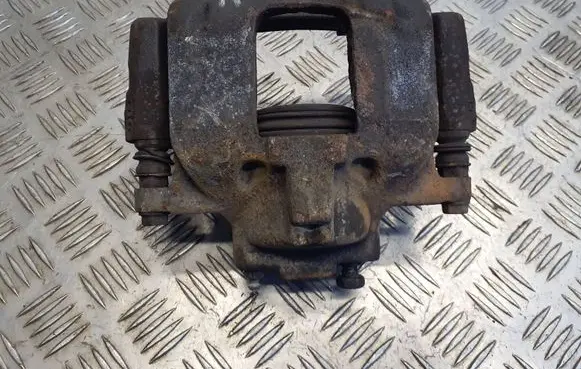 Chrysler Grand Voyager V Front brake caliper