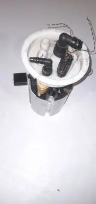 BMW 3 E90 E91 Fuel level sensor 6765717