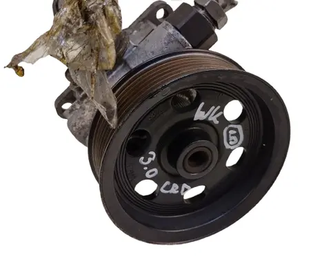 Jeep Grand Cherokee (WK) Power steering pump