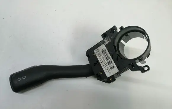 Volkswagen New Beetle Indicator stalk 8L0953513G