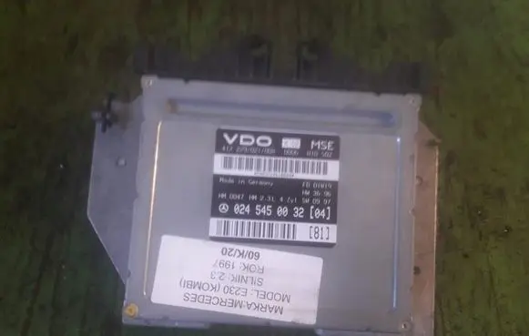 Mercedes-Benz E W210 Engine control unit/module ECU 0245450032