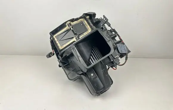 BMW 5 GT F07 Interior heater climate box assembly 11611611