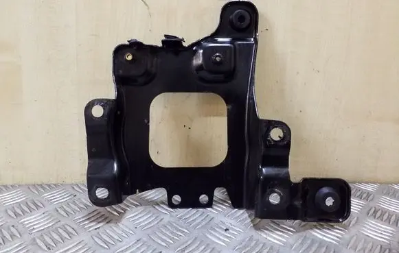 Ford Kuga II Battery tray AV61R6K034AB