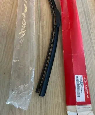 KIA Pro Cee'd II Windshield/front glass wiper blade 983501H300