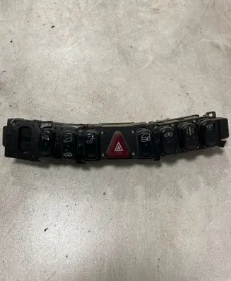 Mercedes-Benz S W220 Hazard light switch 2208214458 10856691001 3304260100