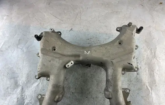 Audi A8 S8 D3 4E Intake manifold 057145770J 057145770