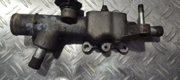 Mazda 626 Engine coolant pipe/hose
