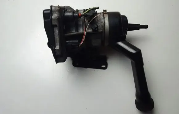 Citroen C4 I Picasso Power steering pump 9684252580