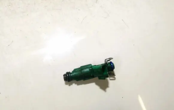 Fuel injector