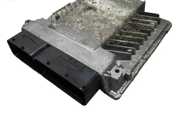 Volkswagen PASSAT B6 Engine control unit/module 03G906018CD 5WP45600AA