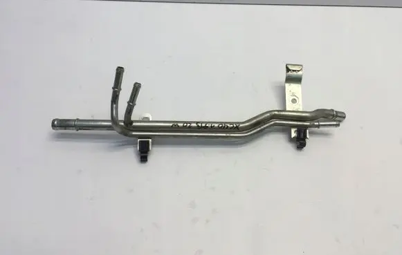 Volvo XC40 Engine coolant pipe/hose