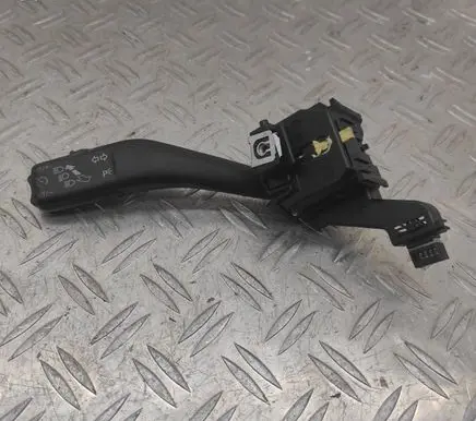 Skoda Octavia Mk2 (1Z) Indicator stalk 1K0953513G 01103512 10351273306097