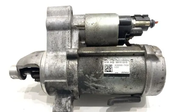 Audi A5 8T 8F Starter motor 06H911024B