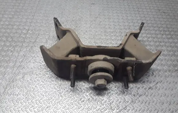 KIA Sorento Gearbox mount