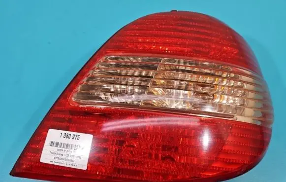 Toyota Avensis T220 Rear/tail lights IMPRK1380975