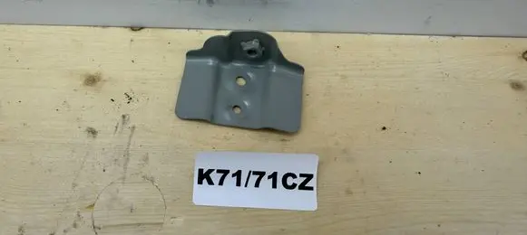 KIA Picanto Fender mounting bracket 64547-G6000