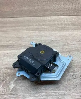 Toyota Prius (XW20) Air flap motor/actuator 0637007440