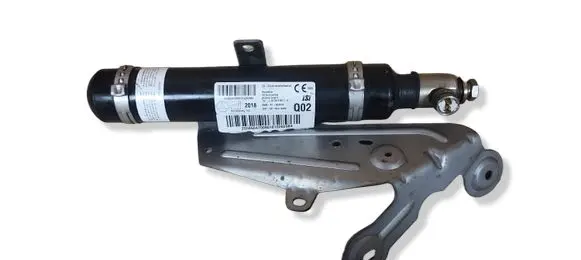 Mercedes-Benz C AMG W205 Other engine bay part A2058604700