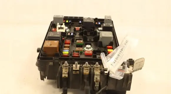 Opel Astra K Fuse box set 39019187