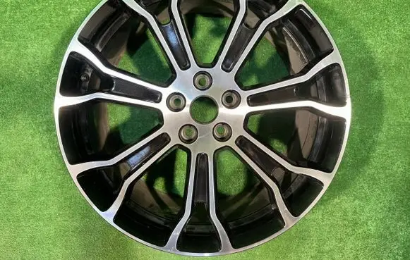 R19 alloy rim