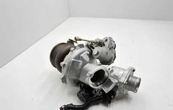 Skoda Octavia Mk4 Turbo 06Q145702B 8826560007 MGT1754