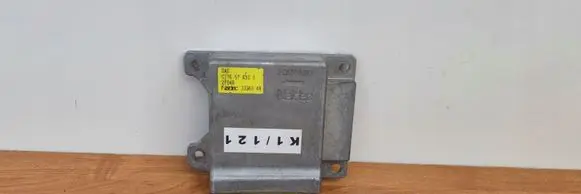 Mazda Premacy Airbag control unit/module C17657K30B