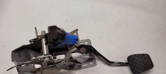 Mazda 6 Brake pedal GS1D43300