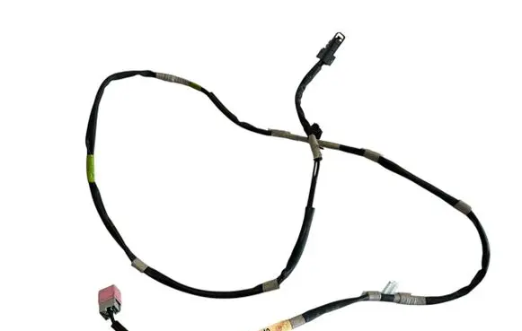 Toyota Highlander XU50 Aerial antenna amplifier 861010e540 86101-0e540