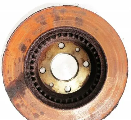 Renault Twingo II Front brake disc