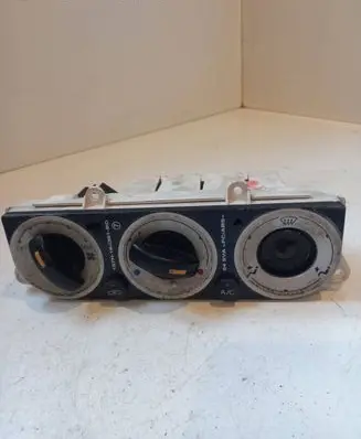 Ford Mondeo Mk III Climate control unit 2S7H19980CA WEKA22908