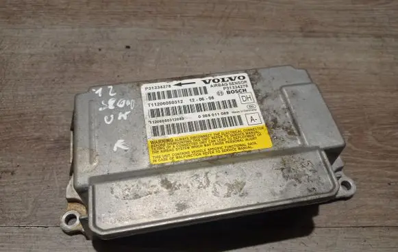 Volvo S80 Airbag control unit/module P31334278 31334278 0285011089