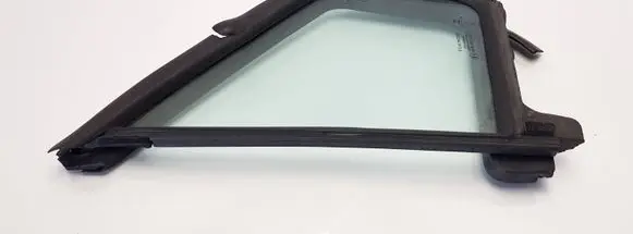 Ford Transit Courier Front vent window/glass (coupe) 