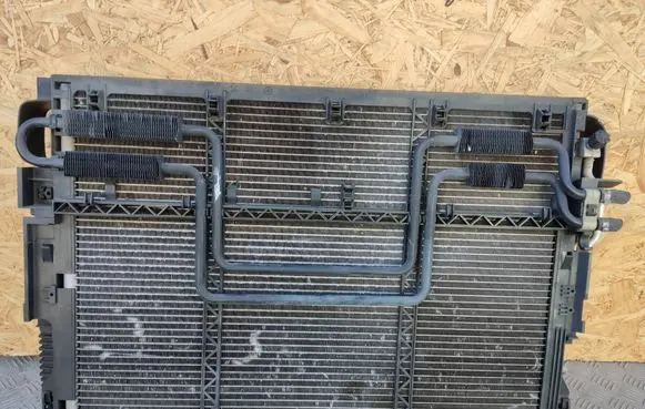 Mercedes-Benz S W221 Radiator set A2215000503 A2215050241 A2215000554