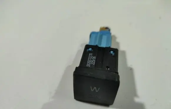 Other switches/knobs/shifts