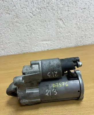 Mercedes-Benz E W213 Starter motor A6549061400 D7576