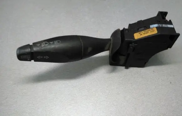 Ford Mondeo Mk III Indicator stalk 1S7T13335BE