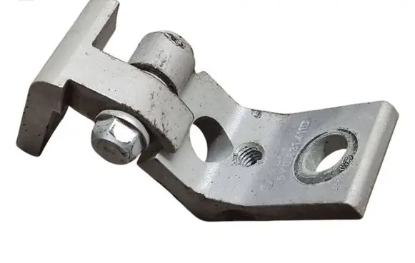 Skoda Octavia Mk2 (1Z) Front door lower hinge 6Y0831411D