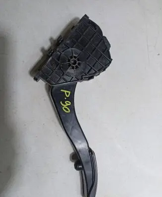 Ford Fusion II Accelerator throttle pedal DG9C-9F836-CA