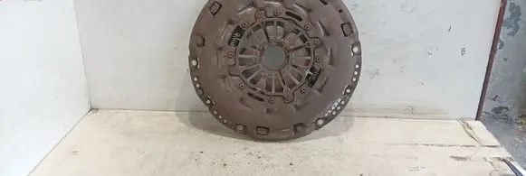 Pressure plate