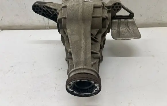Porsche Macan (95B) Rear differential 5430572060