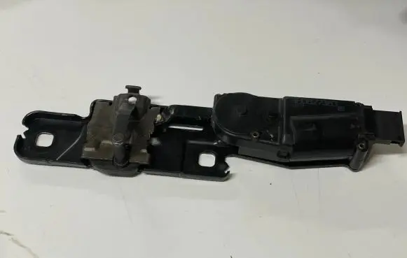 Tailgate/trunk/boot lift motor
