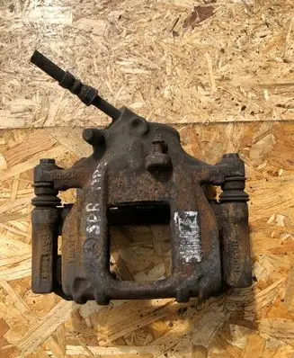 Mercedes-Benz Sprinter W906 Front brake caliper Y04127